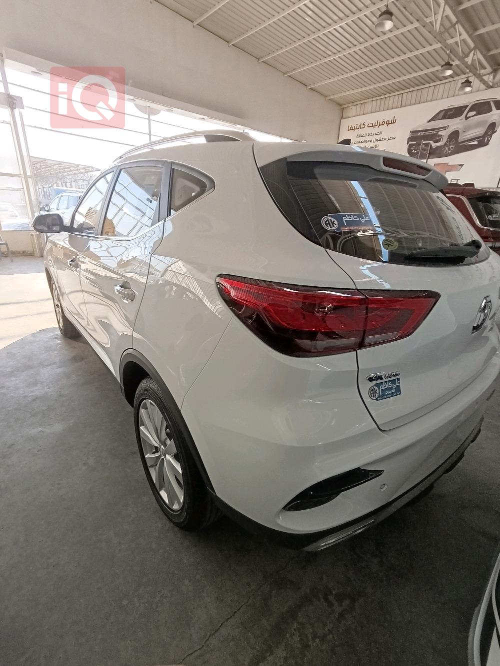 MG ZS
